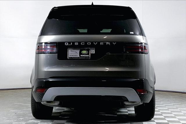 new 2024 Land Rover Discovery car