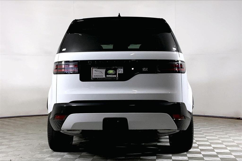 new 2025 Land Rover Discovery car