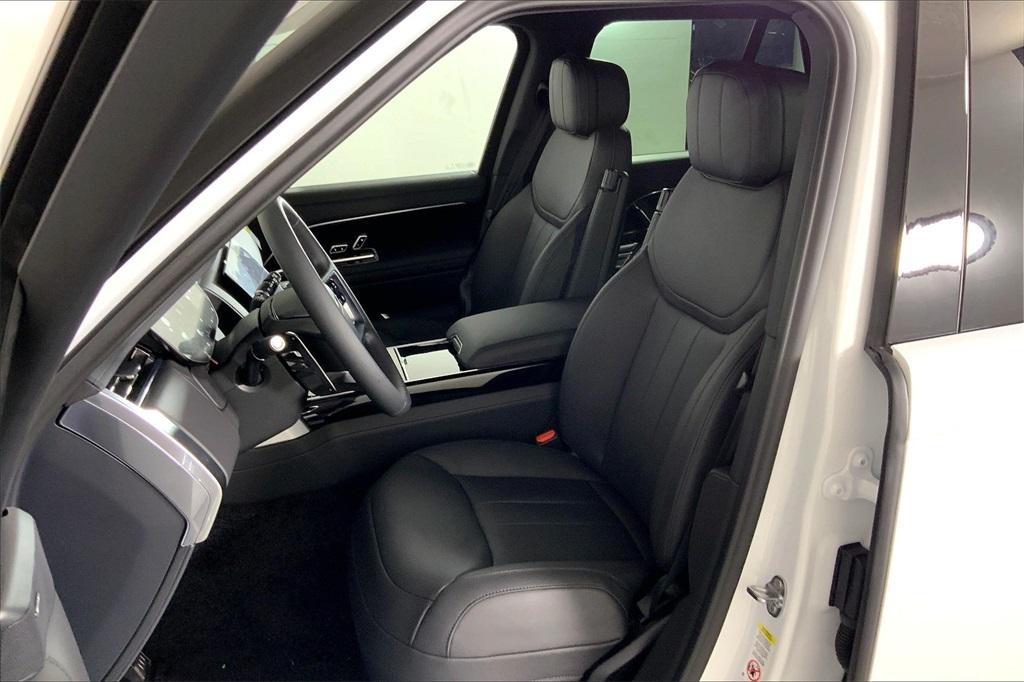 new 2025 Land Rover Range Rover car