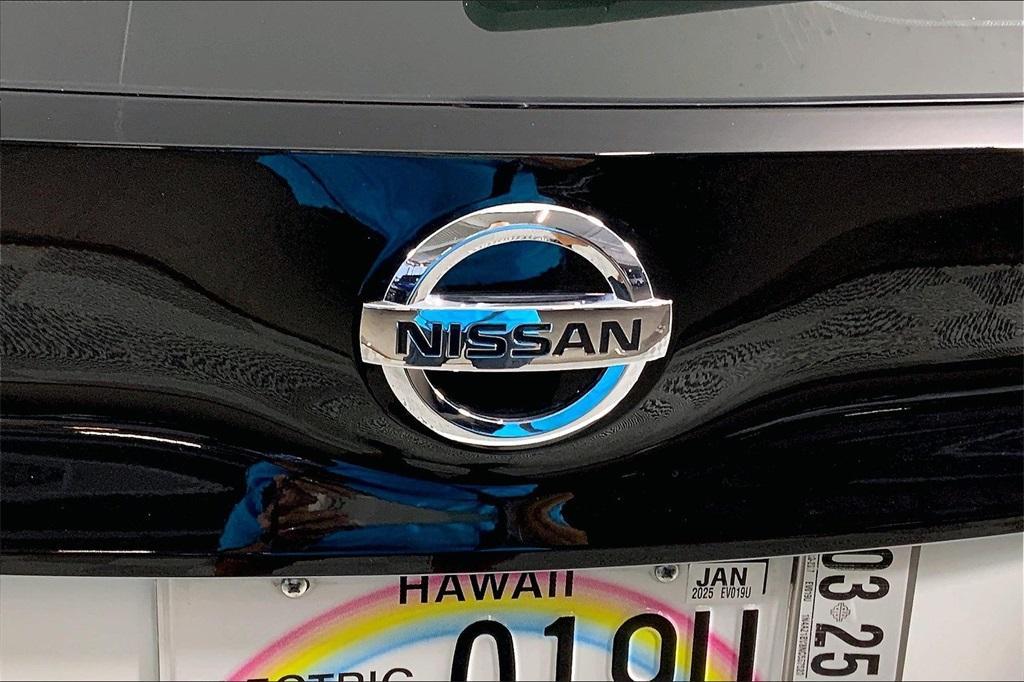 used 2022 Nissan Leaf car, priced at $15,995