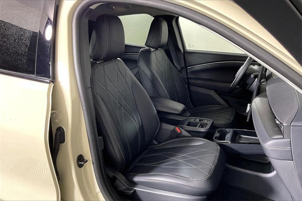 used 2025 Ford Mustang Mach-E car, priced at $31,995