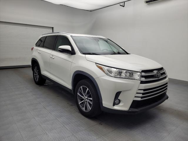 used 2019 Toyota Highlander car, priced at $25,295