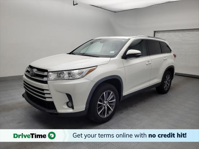 used 2019 Toyota Highlander car, priced at $25,295