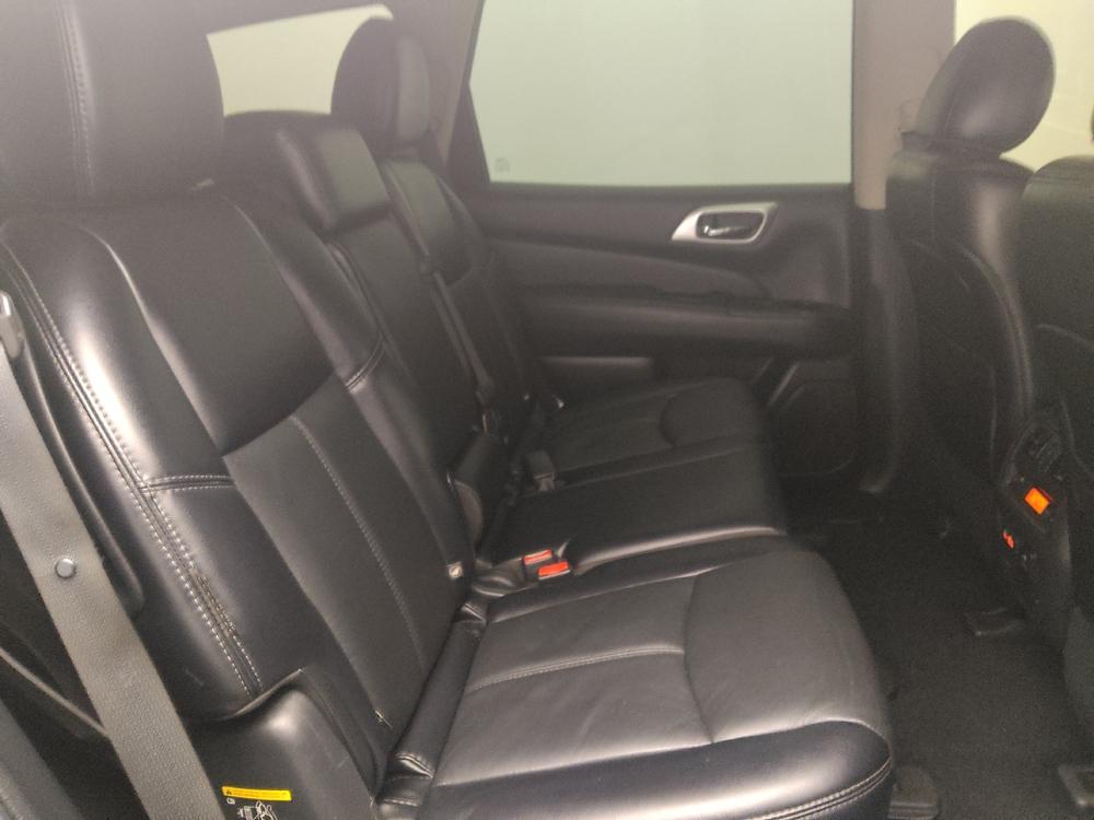 used 2020 Nissan Pathfinder car, priced at $19,895