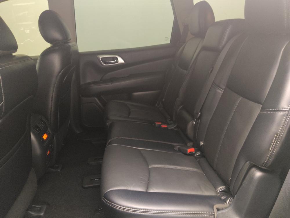 used 2020 Nissan Pathfinder car, priced at $19,895