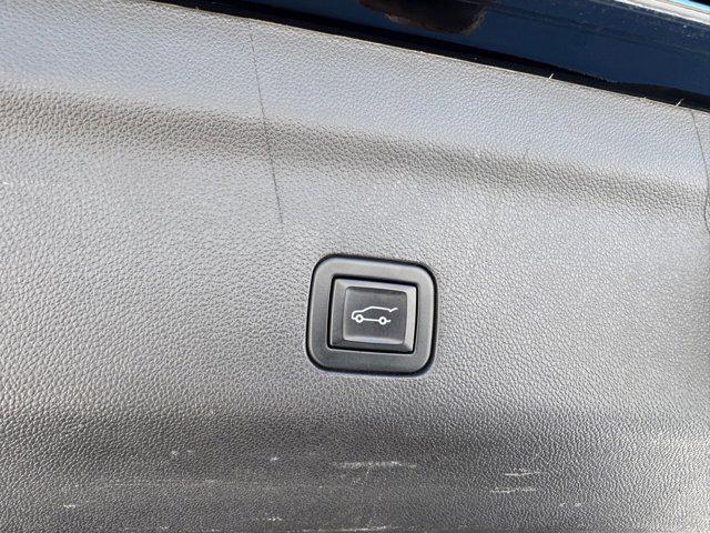 used 2022 Chevrolet Tahoe car, priced at $52,675