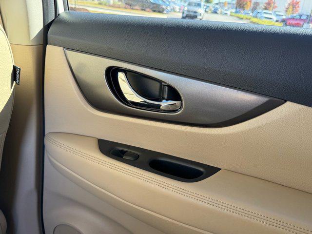 used 2016 Nissan Rogue car, priced at $13,999