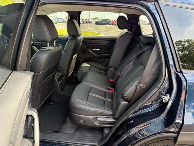 new 2025 Mazda CX-90 car, priced at $38,581