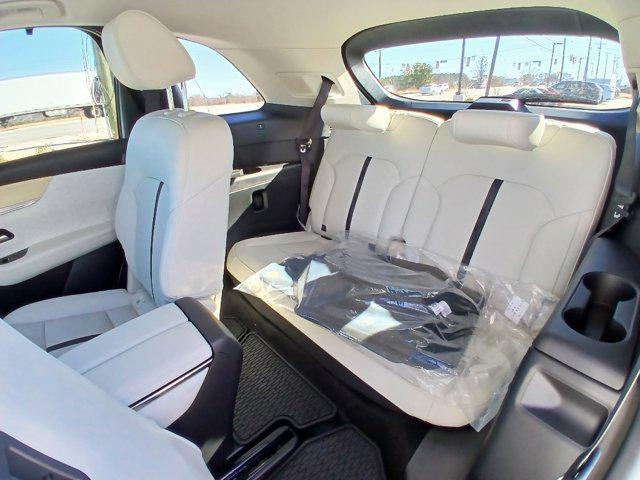 new 2025 Mazda CX-90 car, priced at $57,398