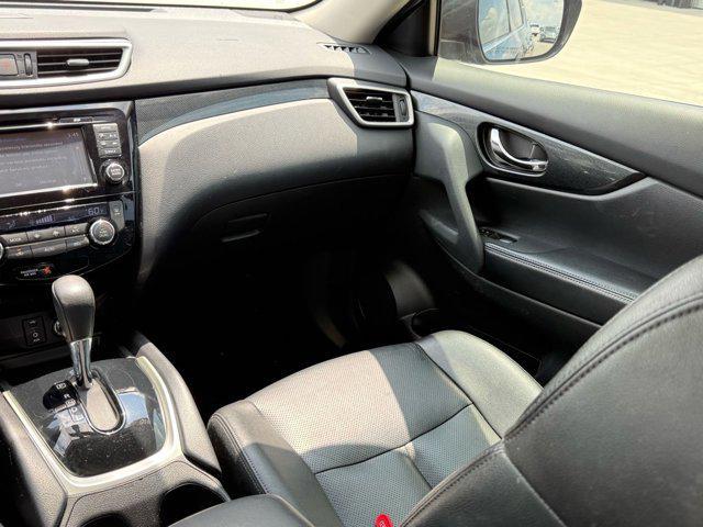 used 2016 Nissan Rogue car, priced at $12,318