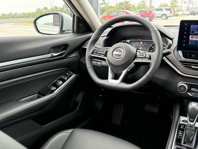 used 2023 Nissan Altima car, priced at $22,983