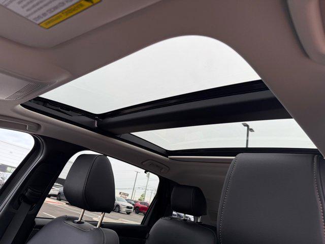 new 2025 Mazda CX-90 PHEV car, priced at $55,802