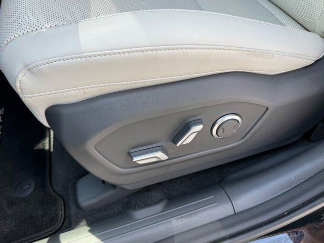 used 2024 Hyundai Santa Fe car, priced at $31,925