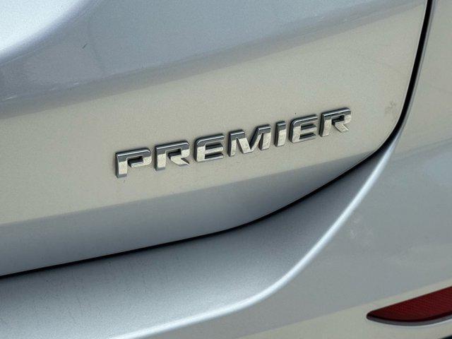 used 2022 Chevrolet Equinox car, priced at $24,650