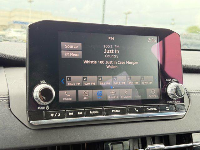 used 2022 Mitsubishi Outlander car, priced at $19,987