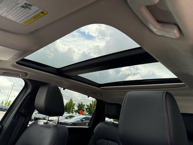 new 2025 Mazda CX-90 car, priced at $47,914