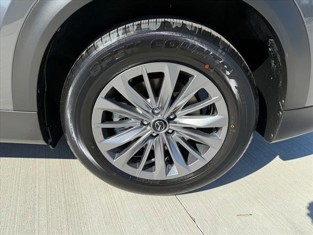 new 2025 Mazda CX-90 car, priced at $42,047