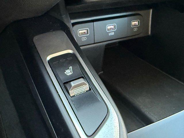 used 2022 Kia Sorento car, priced at $27,888