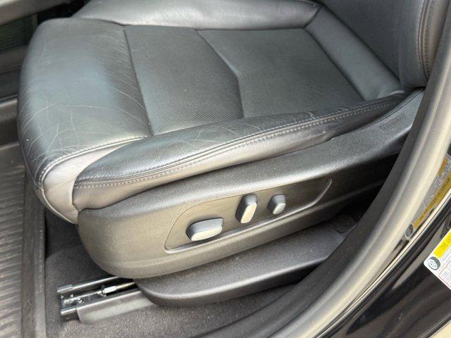 used 2019 Cadillac XT5 car, priced at $17,995