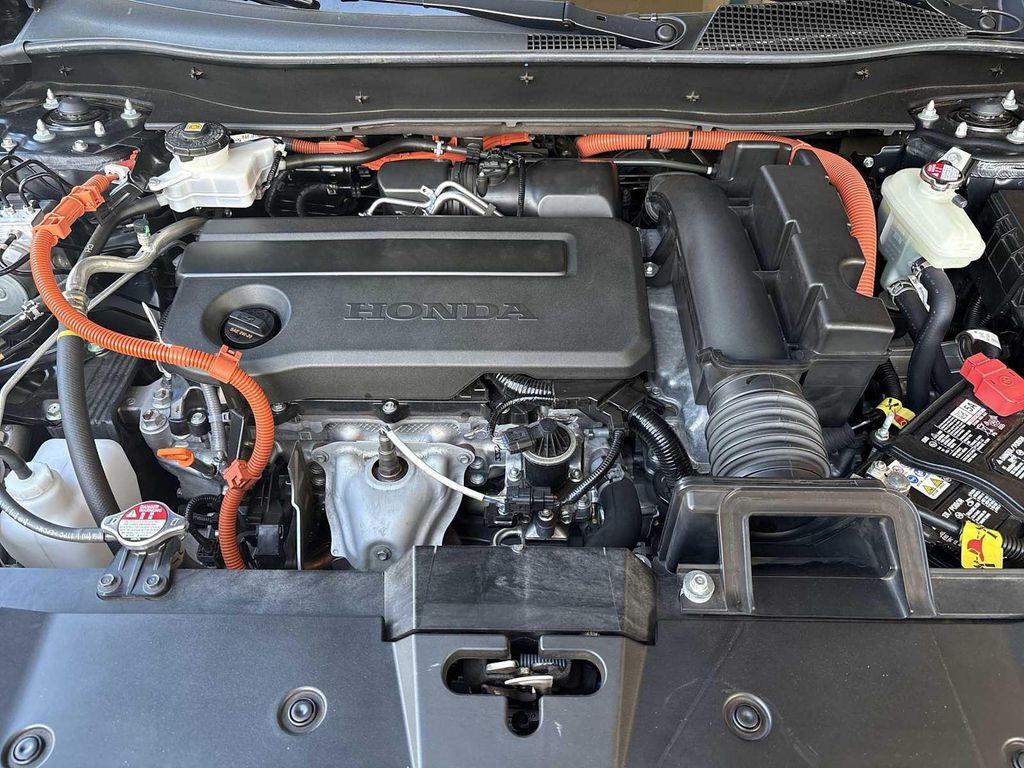used 2025 Honda CR-V Hybrid car, priced at $32,995