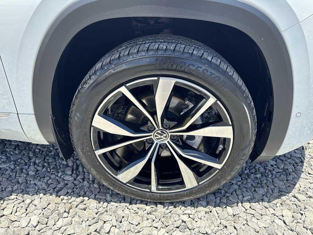 used 2024 Volkswagen Atlas Cross Sport car, priced at $35,877