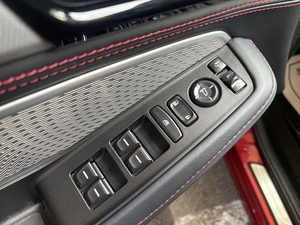 used 2022 Acura MDX car, priced at $43,995