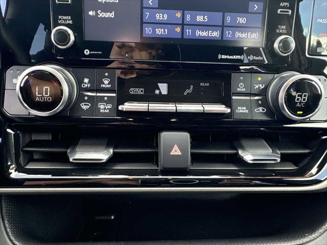used 2022 Toyota Highlander car, priced at $37,995