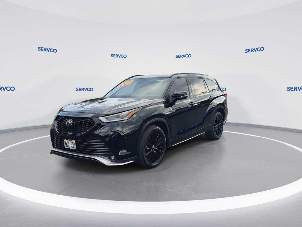 used 2023 Toyota Highlander car, priced at $39,995