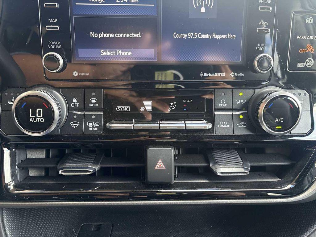 used 2022 Toyota Highlander car, priced at $37,800