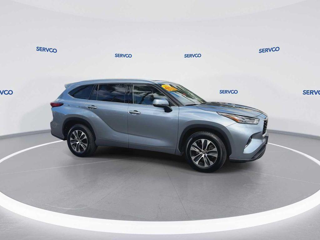 used 2022 Toyota Highlander car, priced at $37,800