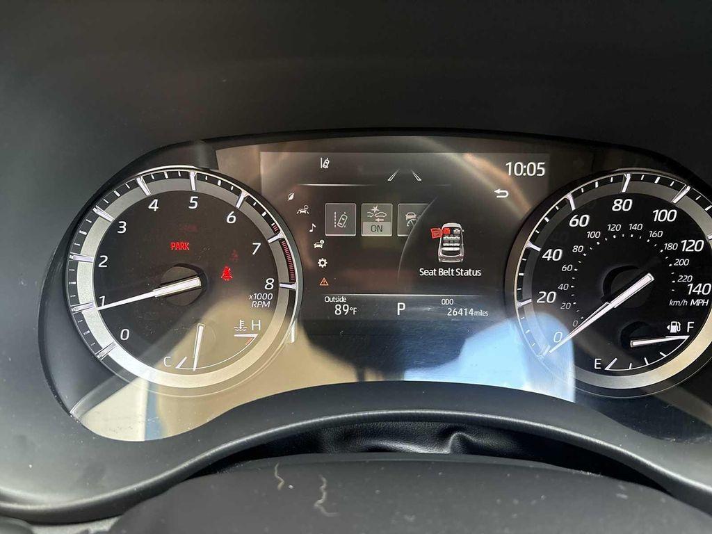 used 2022 Toyota Highlander car, priced at $37,800