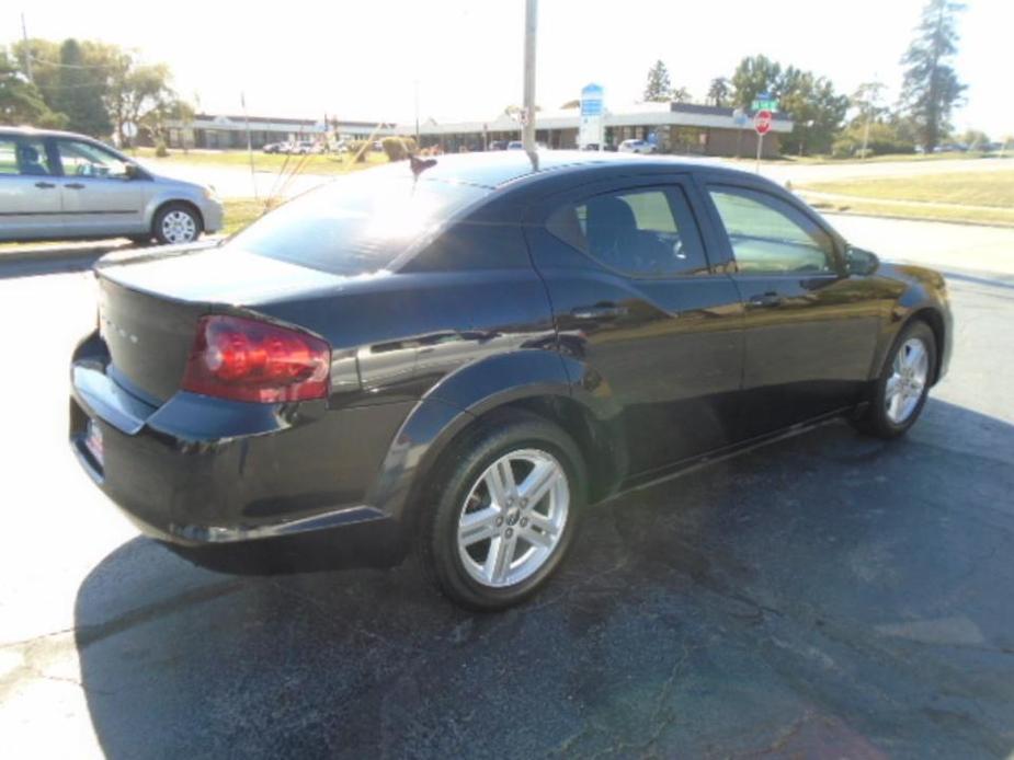 used 2011 Dodge Avenger car, priced at $5,495