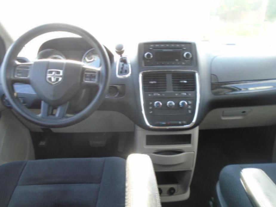 used 2014 Dodge Grand Caravan car, priced at $5,495