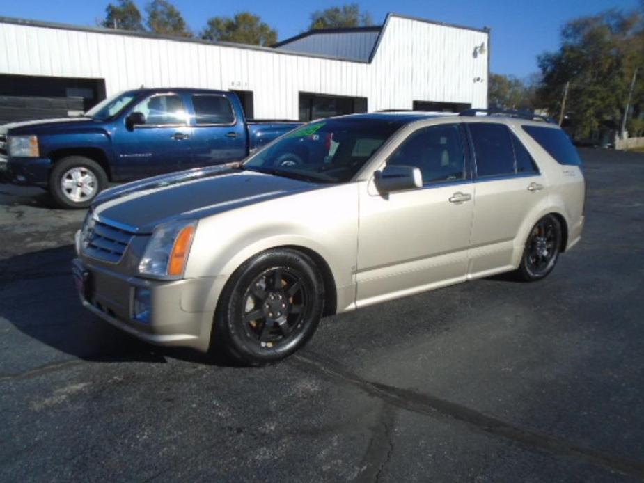 used 2006 Cadillac SRX car, priced at $3,995