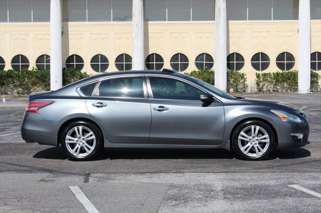 used 2015 Nissan Altima car, priced at $12,995