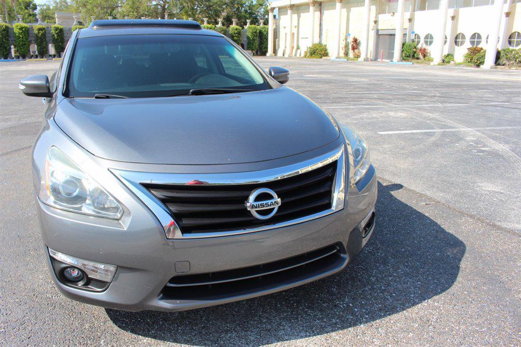 used 2015 Nissan Altima car, priced at $11,995