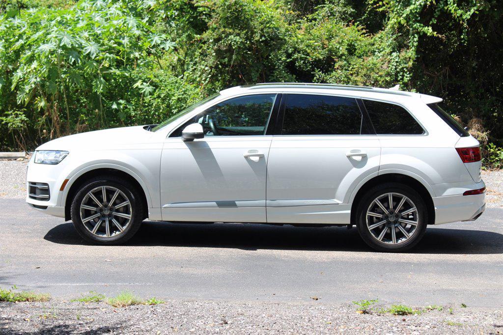used 2019 Audi Q7 car, priced at $20,995