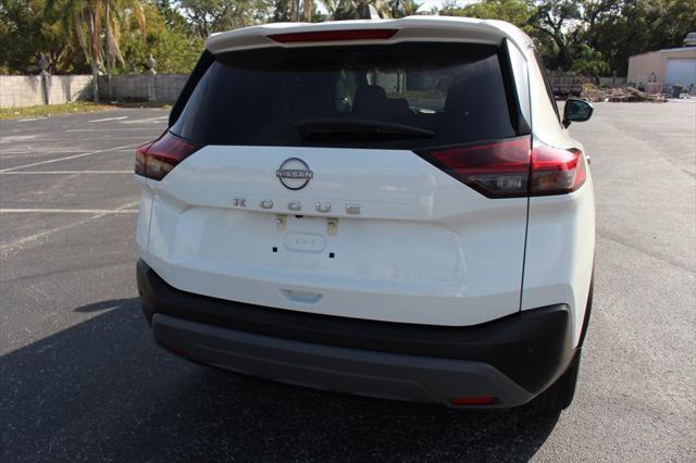 used 2022 Nissan Rogue car, priced at $18,995