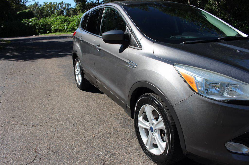 used 2014 Ford Escape car, priced at $5,995