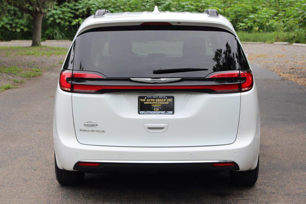 used 2022 Chrysler Pacifica car, priced at $20,995