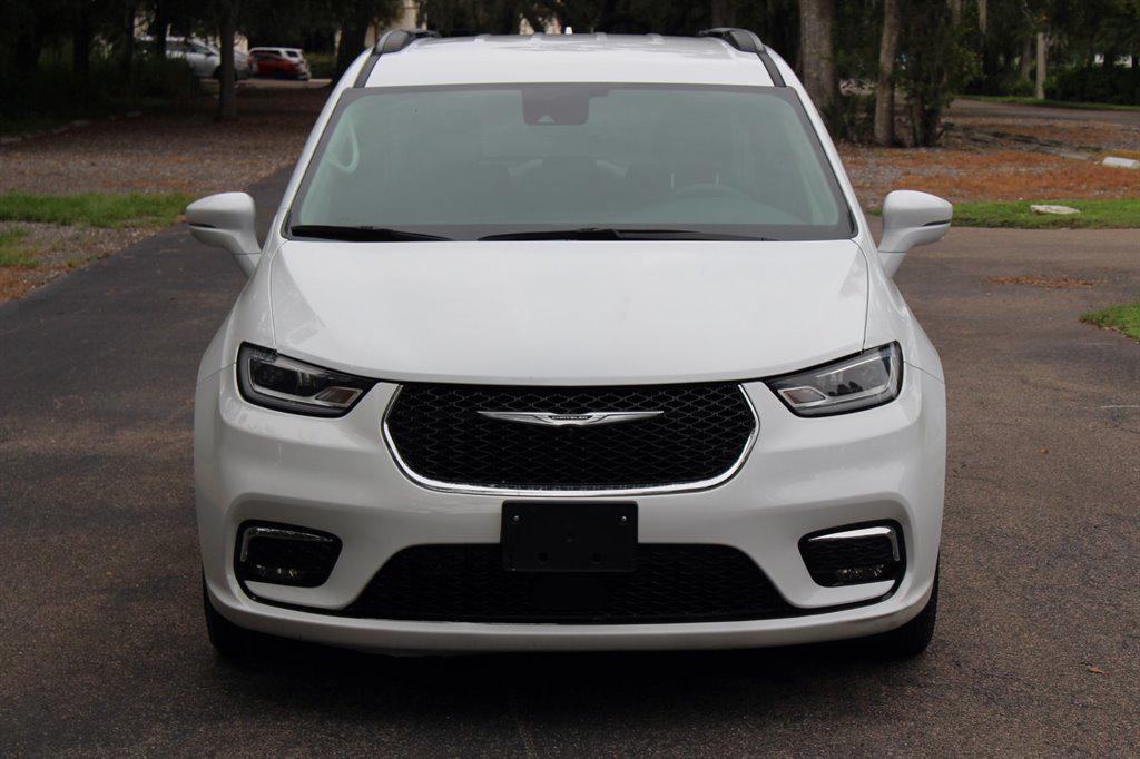 used 2022 Chrysler Pacifica car, priced at $20,995