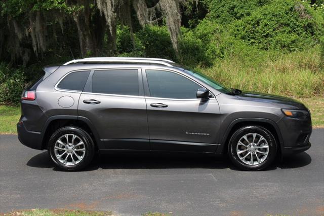 used 2019 Jeep Cherokee car, priced at $14,995