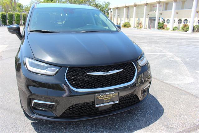 used 2022 Chrysler Pacifica car, priced at $37,995