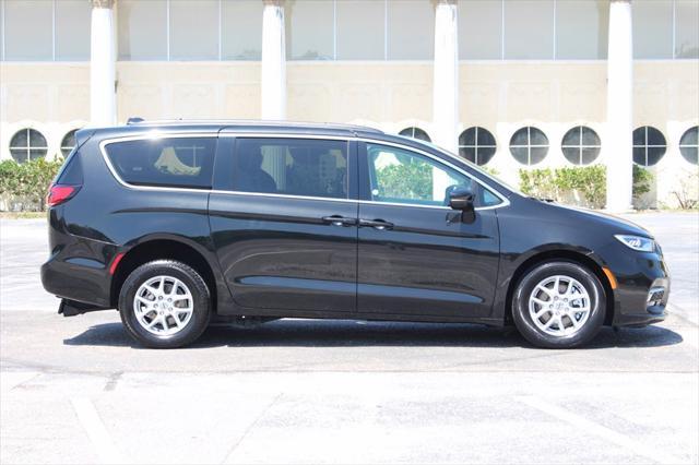 used 2022 Chrysler Pacifica car, priced at $37,995