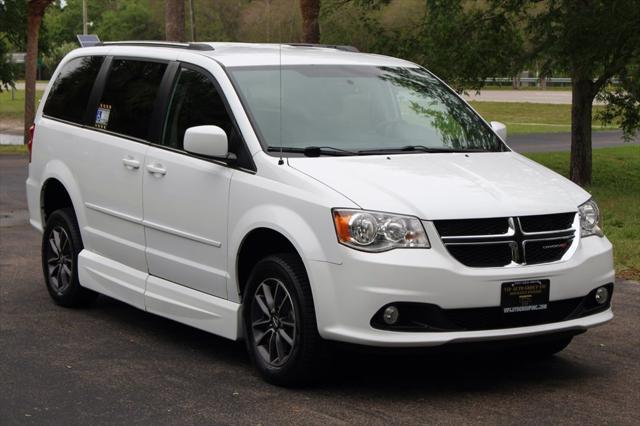 used 2017 Dodge Grand Caravan car, priced at $29,995