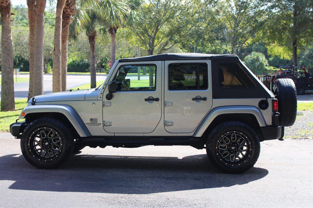 used 2015 Jeep Wrangler Unlimited car, priced at $17,995