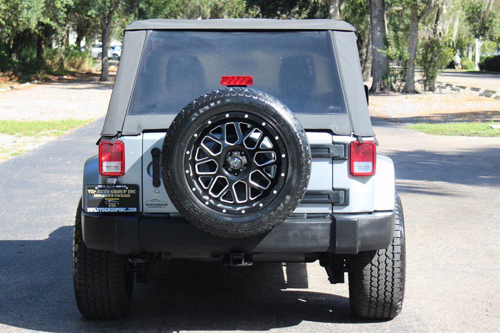 used 2015 Jeep Wrangler Unlimited car, priced at $17,995