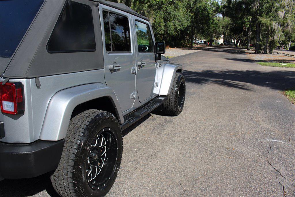 used 2015 Jeep Wrangler Unlimited car, priced at $17,995