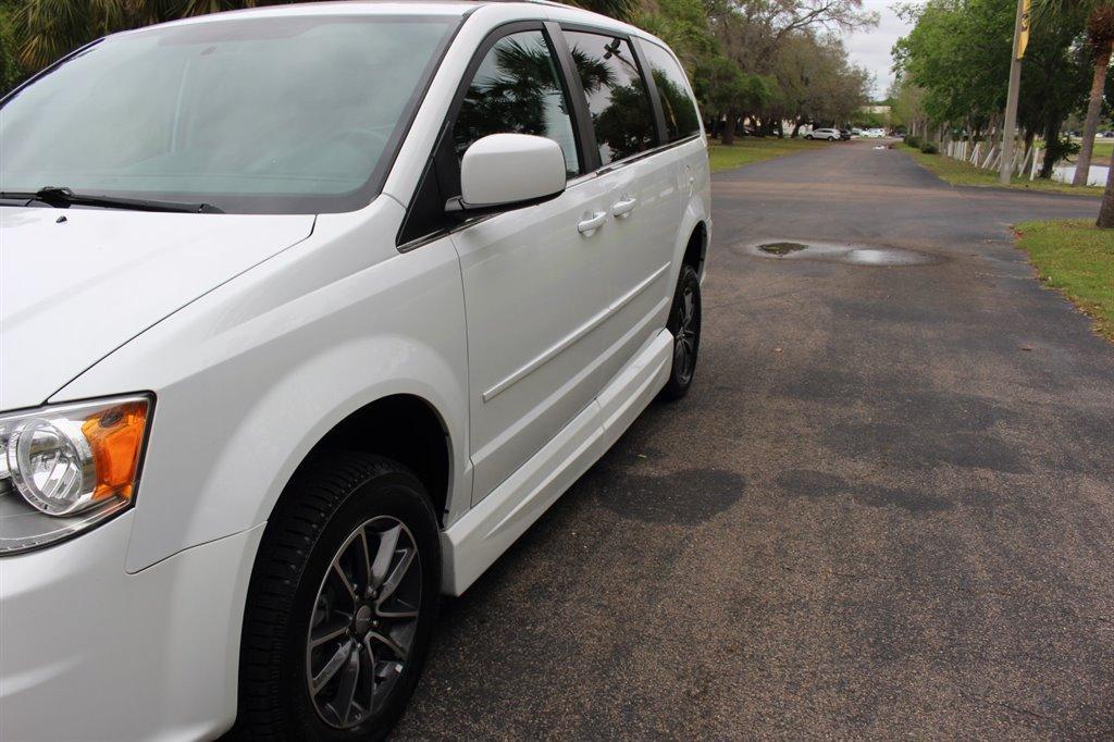 used 2017 Dodge Grand Caravan car, priced at $31,995