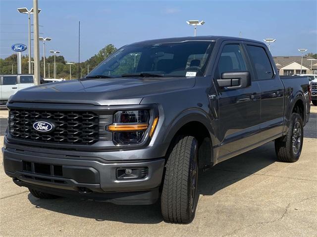 new 2024 Ford F-150 car, priced at $45,395